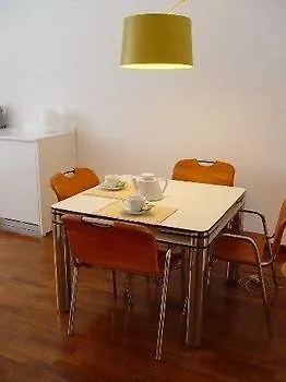 Brera Apartments In San Babila Milano Italien