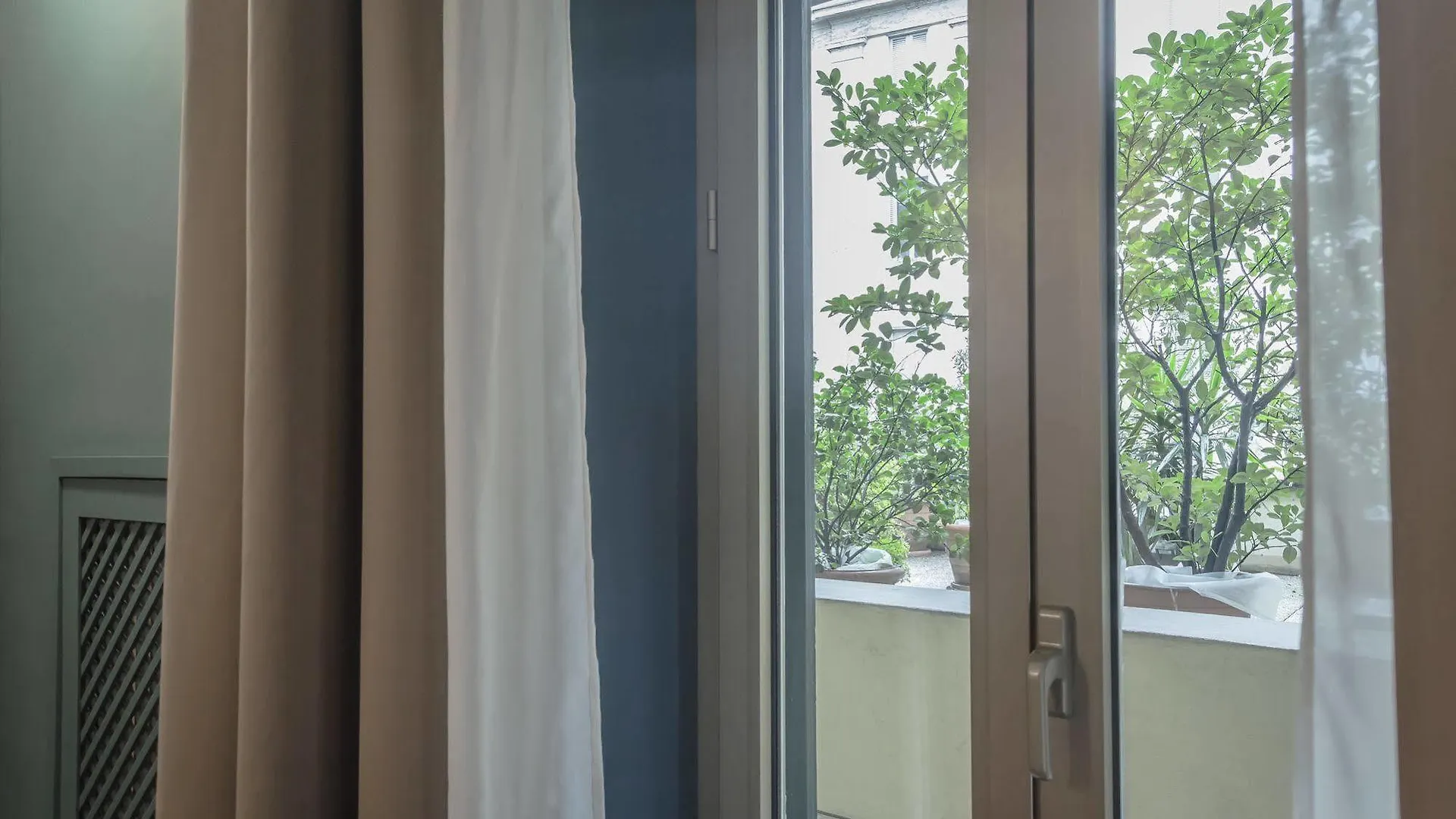 Brera Apartments In San Babila Milano Italien