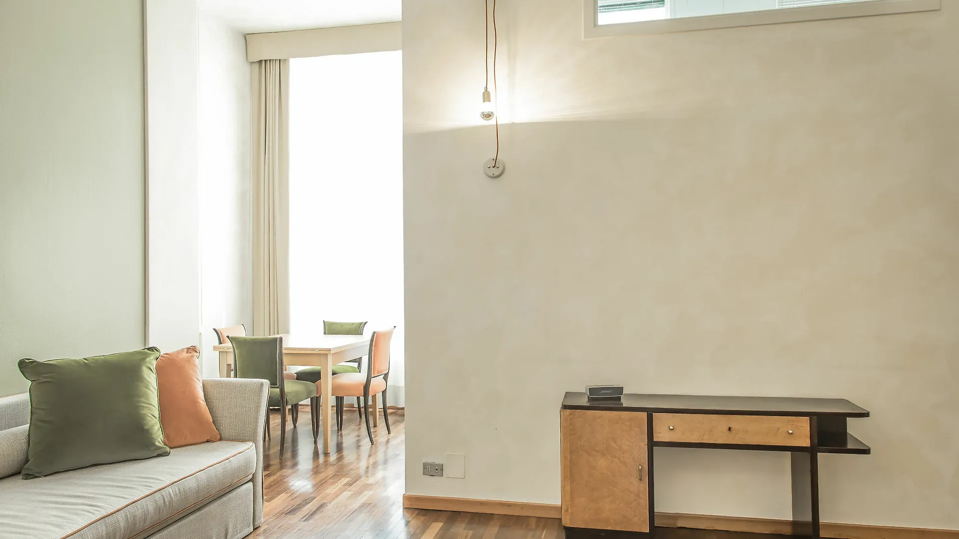 Brera Apartments In San Babila ミラノ イタリア